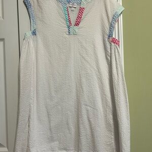 Vineyard Vines for Tarter White Textured cover up with whale trim